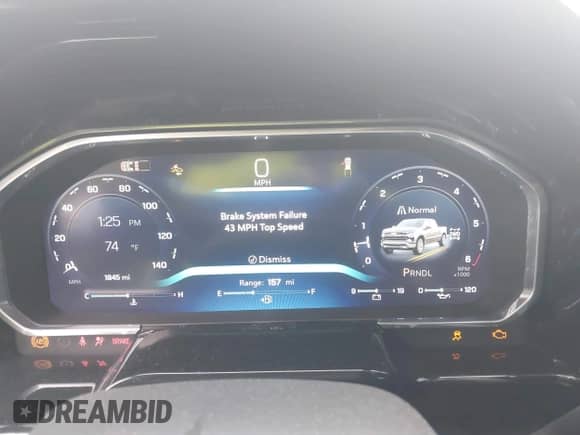 2026 Chevrolet Silverado 1500 LT z VIN 3GCUKDED5TG116874, wystawiony jako IAAI lot #43568713 z przebiegiem 1 845 mil mil oraz . Historia ofert i sprzedaży dostępna na DreamBid. Obrazek 7.