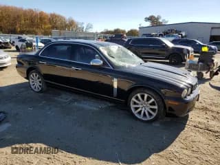 ✅ 2008 Jaguar XJ Vanden Plas • VIN: SAJWA82B08SH27857 • Lot: 92624565. Wystawiony na Copart z przebiegiem 174 059 mil. Bezpłatny archiwum sprzedaży aukcyjnych z USA i szczegółowy raport historii pojazdu na DreamBid. Zdjęcie 4.