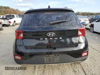 ✅ 2020 Hyundai Venue SEL • VIN: KMHRC8A30LU039105 • Lot: 79781074. Listed on Copart with 83,330 mi. Free auction sales archive from the USA and detailed vehicle history report at DreamBid. Image 6.