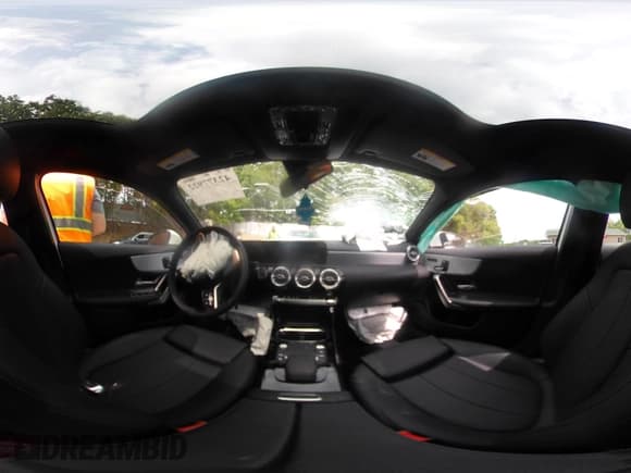 ✅ 2021 Mercedes-Benz A 220 • VIN: W1K3G4FB9MJ316415 • Lot: 42377922. Listed on IAAI with 10,171 mi. Free auction sales archive from the USA and detailed vehicle history report at DreamBid. Image 18.