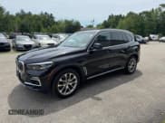 ✅ 2019 BMW X5 xDrive40i • VIN: 5UXCR6C59KLL08796 • Лот: 65075185. Опубликован ранее на Copart с пробегом 140 088 миль. Бесплатный доступ к архиву аукционных продаж из США и подробный отчёт об истории автомобиля на DreamBid. Изображение 2.