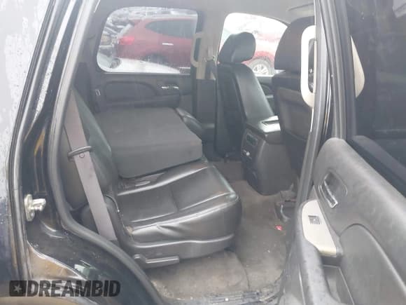 ✅ 2011 Chevrolet Tahoe Commercial • VIN: 1GNLC2E02BR359431 • Лот: 43051667. Опубликован ранее на IAAI с пробегом 171 526 миль. Бесплатный доступ к архиву аукционных продаж из США и подробный отчёт об истории автомобиля на DreamBid. Изображение 8.