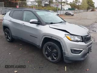 2020 Jeep Compass Latitude с VIN 3C4NJDBB5LT157233, выставлен на аукционе IAAI как лот 43548226 с пробегом 34 715 миль миль и . История ставок и продаж доступна на DreamBid. Изображение 1.