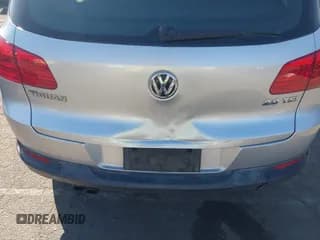 ✅ 2013 Volkswagen Tiguan S • VIN: WVGAV3AX6DW578072 • Lot: 43329596. Wystawiony na IAAI z przebiegiem 96 189 mil. Bezpłatny archiwum sprzedaży aukcyjnych z USA i szczegółowy raport historii pojazdu na DreamBid. Zdjęcie 6.