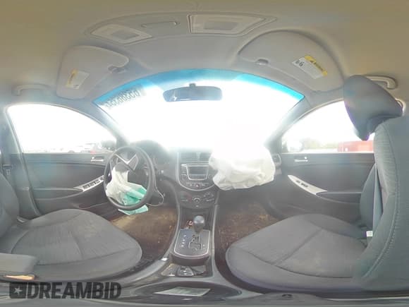 ✅ 2017 Hyundai Accent SE • VIN: KMHCT5AE2HU335532 • Лот: 65386354. Опубликован ранее на Copart с пробегом 85 364 миль. Бесплатный доступ к архиву аукционных продаж из США и подробный отчёт об истории автомобиля на DreamBid. Изображение 13.