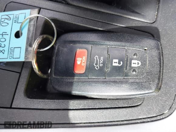 ✅ 2020 Toyota RAV4 Limited • VIN: 2T3Y1RFV4LW071161 • Lot: 41629450. Listed on IAAI with 20,587 mi. Free auction sales archive from the USA and detailed vehicle history report at DreamBid. Image 11.