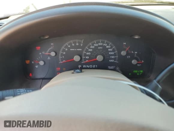 ✅ 2004 Ford Expedition Special Service • VIN: 1FMRU15W94LA01470 • Lot: 84609355. Wystawiony na Copart z przebiegiem 190 178 mil. Bezpłatny archiwum sprzedaży aukcyjnych z USA i szczegółowy raport historii pojazdu na DreamBid. Zdjęcie 9.