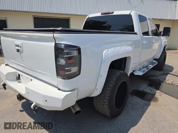 ✅ 2011 Chevrolet Silverado 2500HD LT • VIN: 1GC1KXCG6BF222090 • Лот: 42415109. Опубликован ранее на IAAI с пробегом 170 910 миль. Бесплатный доступ к архиву аукционных продаж из США и подробный отчёт об истории автомобиля на DreamBid. Изображение 4.