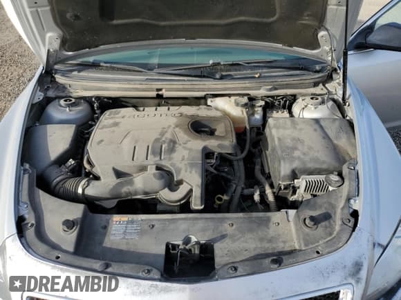 ✅ 2011 Chevrolet Malibu 1LS • VIN: 1G1ZB5E18BF265175 • Lot: 74351094. Listed on Copart with 118,103 mi. Free auction sales archive from the USA and detailed vehicle history report at DreamBid. Image 11.