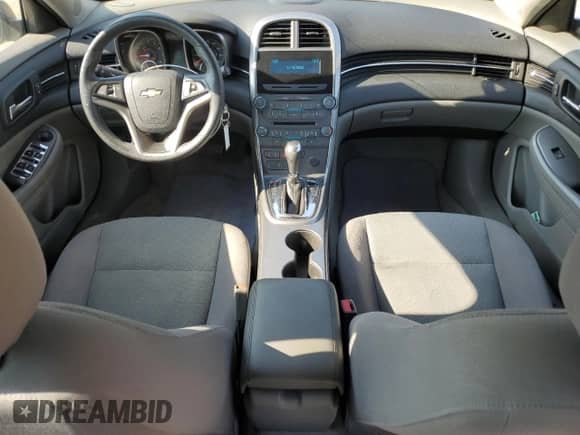 ✅ 2013 Chevrolet Malibu LS • VIN: 1G11B5SA4DF300492 • Лот: 87100445. Опубликован ранее на Copart с пробегом 162 235 миль. Бесплатный доступ к архиву аукционных продаж из США и подробный отчёт об истории автомобиля на DreamBid. Изображение 8.