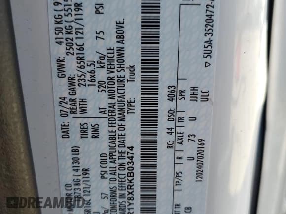 ✅ 2024 Ford Transit Cargo • VIN: 1FTBR1Y8XRKB03474 • Lot: 63350915. Wystawiony na Copart z przebiegiem 13 098 mil. Bezpłatny archiwum sprzedaży aukcyjnych z USA i szczegółowy raport historii pojazdu na DreamBid. Zdjęcie 14.