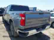 2022 Chevrolet Silverado 1500 LT z VIN 1GCPWCED6NZ192554, wystawiony jako IAAI lot #42653072 z przebiegiem 76 224 mil mil oraz . Historia ofert i sprzedaży dostępna na DreamBid. Obrazek 3.