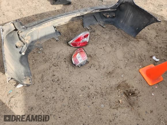 ✅ 2019 Nissan Armada SV • VIN: JN8AY2NC3K9586434 • Лот: 85742315. Опубликован ранее на Copart с пробегом 96 072 миль. Бесплатный доступ к архиву аукционных продаж из США и подробный отчёт об истории автомобиля на DreamBid. Изображение 13.