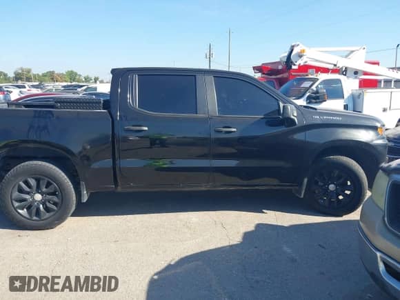 2021 Chevrolet Silverado 1500 Custom with VIN 3GCPYBEK2MG185408, listed as a IAAI auction lot 43356582 with 98,706 mi miles and . Bid and sale history available at DreamBid. Image 13.