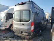 ✅ 2023 Ford Transit • VIN: 1FTBR3UG2PKA02239 • Lot: 82384484. Wystawiony na Copart z przebiegiem Nie podano. Bezpłatny archiwum sprzedaży aukcyjnych z USA i szczegółowy raport historii pojazdu na DreamBid. Zdjęcie 3.