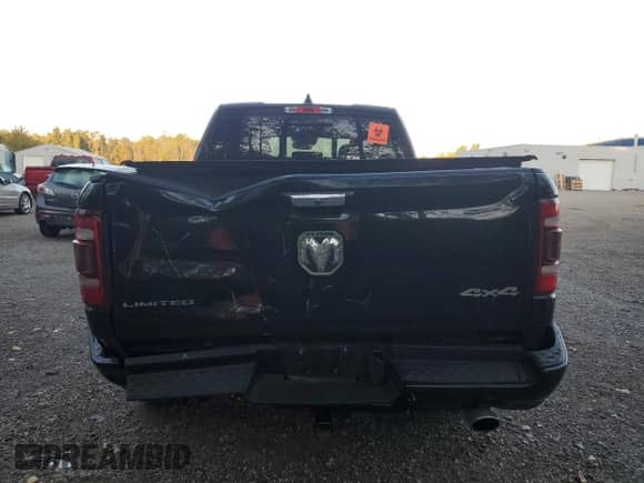 2019 Ram 1500 Limited z VIN 1C6SRFPT1KN665827, wystawiony jako Copart lot #85098955 z przebiegiem 90 151 mil mil oraz Szkoda całkowita • Salvage title. Historia ofert i sprzedaży dostępna na DreamBid. Obrazek 6.