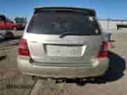 2001 Toyota Highlander с VIN JTEGD21AX10012739, выставлен на аукционе Copart как лот 81679264 с пробегом 307 864 миль миль и Списание • Salvage title. История ставок и продаж доступна на DreamBid. Изображение 6.