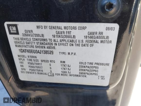 ✅ 2004 GMC Yukon XL • VIN: 1GKFK66U04J138529 • Lot: 43787831. Listed on IAAI with Not provided. Free auction sales archive from the USA and detailed vehicle history report at DreamBid. Image 9.