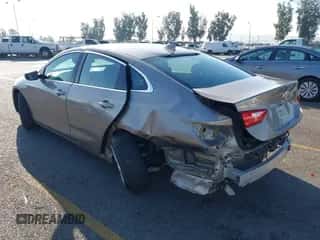 2024 Chevrolet Malibu LT z VIN 1G1ZD5ST7RF166468, wystawiony jako IAAI lot #43351025 z przebiegiem 35 981 mil mil oraz . Historia ofert i sprzedaży dostępna na DreamBid. Obrazek 3.