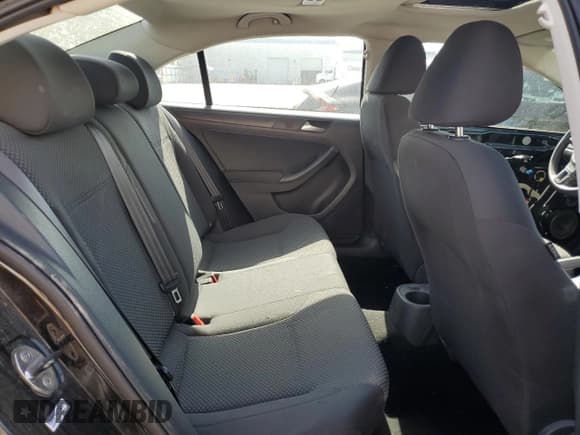 ✅ 2012 Volkswagen Jetta S • VIN: 3VW2K7AJ6CM120063 • Lot: 60513255. Listed on Copart with 171,747 mi. Free auction sales archive from the USA and detailed vehicle history report at DreamBid. Image 10.