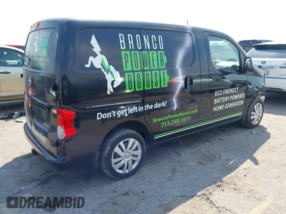 ✅ 2020 Nissan NV200 SV • VIN: 3N6CM0KNXLK691655 • Lot: 43218876. Listed on IAAI with 135,079 mi. Free auction sales archive from the USA and detailed vehicle history report at DreamBid. Image 4.