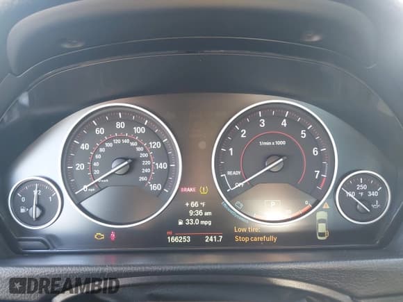 ✅ 2014 BMW 4 Series 428i • VIN: WBA3N7C50EF718938 • Lot: 43608541. Wystawiony na IAAI z przebiegiem 166 253 mil. Bezpłatny archiwum sprzedaży aukcyjnych z USA i szczegółowy raport historii pojazdu na DreamBid. Zdjęcie 7.