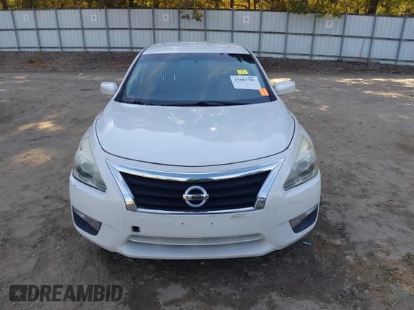 ✅ 2015 Nissan Altima S • VIN: 1N4AL3AP1FC586343 • Лот: 43482706. Опубликован ранее на IAAI с пробегом 207 520 миль. Бесплатный доступ к архиву аукционных продаж из США и подробный отчёт об истории автомобиля на DreamBid. Изображение 12.