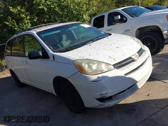 2005 Toyota Sienna LE z VIN 5TDZA23C95S289812, wystawiony jako IAAI lot #43582218 z przebiegiem Nie podano mil oraz . Historia ofert i sprzedaży dostępna na DreamBid. Obrazek 1.