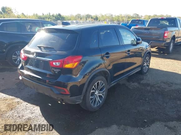2018 Mitsubishi Outlander SE с VIN JA4AR3AW6JU001107, выставлен на аукционе IAAI как лот 43443761 с пробегом 143 296 миль миль и . История ставок и продаж доступна на DreamBid. Изображение 4.