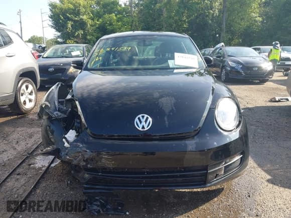 ✅ 2012 Volkswagen Beetle 2.5L PZEV • VIN: 3VWJP7ATXCM641088 • Лот: 42841539. Опубликован ранее на IAAI с пробегом 90 734 миль. Бесплатный доступ к архиву аукционных продаж из США и подробный отчёт об истории автомобиля на DreamBid. Изображение 11.