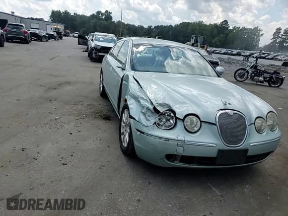 ✅ 2006 Jaguar S-Type 3 • VIN: SAJWA01A36FN55417 • Лот: 81747855. Опубликован ранее на Copart с пробегом 105 005 миль. Бесплатный доступ к архиву аукционных продаж из США и подробный отчёт об истории автомобиля на DreamBid. Изображение 13.