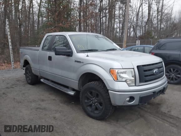 ✅ 2011 Ford F-150 FX4 • VIN: 1FTFX1EF0BKE21135 • Lot: 43903412. Listed on IAAI with 144,109 mi. Free auction sales archive from the USA and detailed vehicle history report at DreamBid. Image 1.