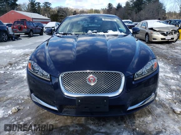 ✅ 2015 Jaguar XF Portfolio • VIN: SAJWJ0FFXF8U66596 • Lot: 45727005. Wystawiony na Copart z przebiegiem 66 312 mil. Bezpłatny archiwum sprzedaży aukcyjnych z USA i szczegółowy raport historii pojazdu na DreamBid. Zdjęcie 5.
