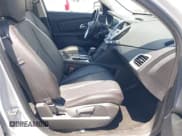 ✅ 2015 GMC Terrain SLT • VIN: 2GKFLTE31F6207961 • Lot: 42481901. Wystawiony na IAAI z przebiegiem 70 139 mil. Bezpłatny archiwum sprzedaży aukcyjnych z USA i szczegółowy raport historii pojazdu na DreamBid. Zdjęcie 5.