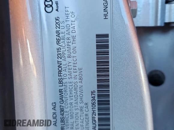 ✅ 2017 Audi A3 Premium • VIN: WAUAUGFF2H1053475 • Лот: 91998055. Опубликован ранее на Copart с пробегом 108 074 миль. Бесплатный доступ к архиву аукционных продаж из США и подробный отчёт об истории автомобиля на DreamBid. Изображение 12.