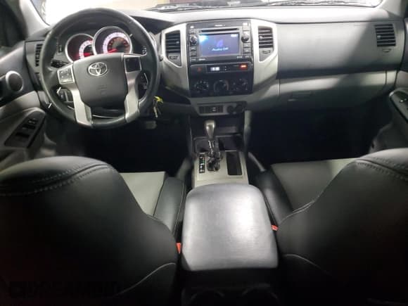 ✅ 2013 Toyota Tacoma PreRunner • VIN: 5TFKU4HN5DX004515 • Lot: 87204195. Listed on Copart with 112,117 mi. Free auction sales archive from the USA and detailed vehicle history report at DreamBid. Image 8.