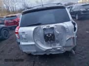 ✅ 2012 Toyota RAV4 • VIN: 2T3BF4DV0CW205824 • Lot: 94046515. Wystawiony na Copart z przebiegiem 150 122 mil. Bezpłatny archiwum sprzedaży aukcyjnych z USA i szczegółowy raport historii pojazdu na DreamBid. Zdjęcie 6.