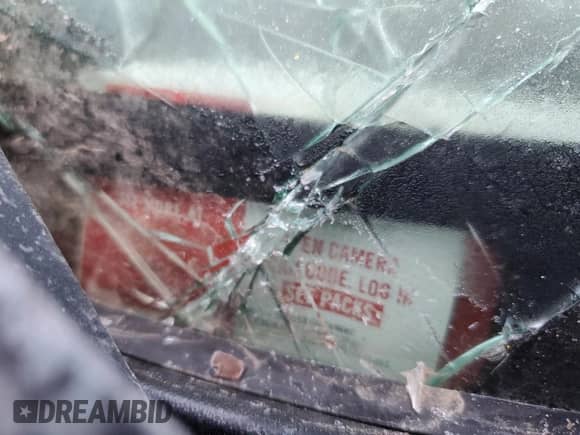 2003 Chevrolet Silverado 2500HD Work Truck с VIN 1GCHK24U23E343552, выставлен на аукционе Copart как лот 39566983 с пробегом 271 401 миль миль и На запчасти • Non repairable. История ставок и продаж доступна на DreamBid. Изображение 14.