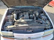 ✅ 2003 Chevrolet S-10 LS • VIN: 1GCCS14H638228314 • Лот: 84118064. Опубликован ранее на Copart с пробегом 137 363 миль. Бесплатный доступ к архиву аукционных продаж из США и подробный отчёт об истории автомобиля на DreamBid. Изображение 11.