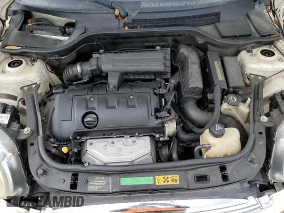 ✅ 2008 MINI Clubman • VIN: WMWML33518TN68041 • Lot: 85558385. Wystawiony na Copart z przebiegiem 131 513 mil. Bezpłatny archiwum sprzedaży aukcyjnych z USA i szczegółowy raport historii pojazdu na DreamBid. Zdjęcie 11.