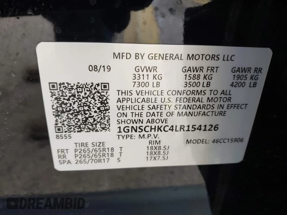 ✅ 2020 Chevrolet Suburban LT • VIN: 1GNSCHKC4LR154126 • Lot: 41636948. Wystawiony na IAAI z przebiegiem 190 699 mil. Bezpłatny archiwum sprzedaży aukcyjnych z USA i szczegółowy raport historii pojazdu na DreamBid. Zdjęcie 9.