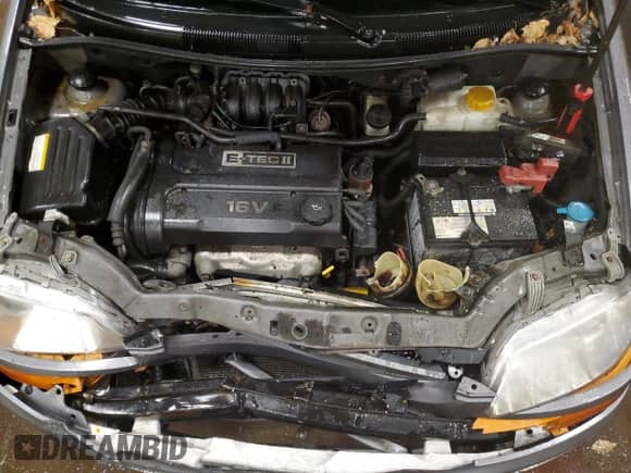 2006 Chevrolet Aveo LS z VIN KL1TD56646B553734, wystawiony jako Copart lot #88496205 z przebiegiem 156 610 mil mil oraz Czysty tytuł • Clean title. Historia ofert i sprzedaży dostępna na DreamBid. Obrazek 12.