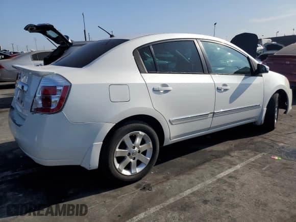 ✅ 2012 Nissan Sentra SL • VIN: 3N1AB6APXCL762940 • Лот: 85312744. Опубликован ранее на Copart с пробегом Не указан. Бесплатный доступ к архиву аукционных продаж из США и подробный отчёт об истории автомобиля на DreamBid. Изображение 3.