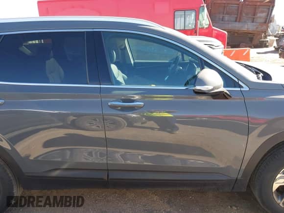 2023 Hyundai Santa Fe SEL z VIN 5NMS24AJ7PH624633, wystawiony jako IAAI lot #43543478 z przebiegiem 46 830 mil mil oraz . Historia ofert i sprzedaży dostępna na DreamBid. Obrazek 13.