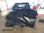 ✅ 2018 Ram 1500 Express • VIN: 3C6RR7KG7JG203388 • Lot: 43569639. Wystawiony na IAAI z przebiegiem 126 537 mil. Bezpłatny archiwum sprzedaży aukcyjnych z USA i szczegółowy raport historii pojazdu na DreamBid. Zdjęcie 16.