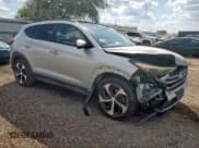 ✅ 2016 Hyundai Tucson Limited • VIN: KM8J33A28GU197687 • Лот: 81944705. Опубликован ранее на Copart с пробегом 89 578 миль. Бесплатный доступ к архиву аукционных продаж из США и подробный отчёт об истории автомобиля на DreamBid. Изображение 4.