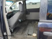 ✅ 2008 Chrysler Town & Country LX • VIN: 2A8HR44H88R670504 • Lot: 85944735. Wystawiony na Copart z przebiegiem 256 075 mil. Bezpłatny archiwum sprzedaży aukcyjnych z USA i szczegółowy raport historii pojazdu na DreamBid. Zdjęcie 11.