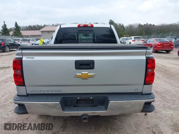 ✅ 2014 Chevrolet Silverado 1500 LT • VIN: 3GCUKREH3EG235137 • Lot: 42134613. Wystawiony na IAAI z przebiegiem 191 347 mil. Bezpłatny archiwum sprzedaży aukcyjnych z USA i szczegółowy raport historii pojazdu na DreamBid. Zdjęcie 16.