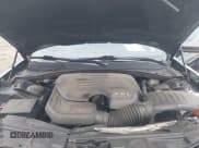 ✅ 2014 Chrysler 300 C John Varvatos Limited Edition • VIN: 2C3CCAJG4EH236969 • Lot: 42619408. Wystawiony na IAAI z przebiegiem 174 420 mil. Bezpłatny archiwum sprzedaży aukcyjnych z USA i szczegółowy raport historii pojazdu na DreamBid. Zdjęcie 10.