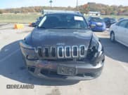 ✅ 2015 Jeep Cherokee Latitude • VIN: 1C4PJMCS3FW615969 • Lot: 43640634. Wystawiony na IAAI z przebiegiem 176 928 mil. Bezpłatny archiwum sprzedaży aukcyjnych z USA i szczegółowy raport historii pojazdu na DreamBid. Zdjęcie 12.